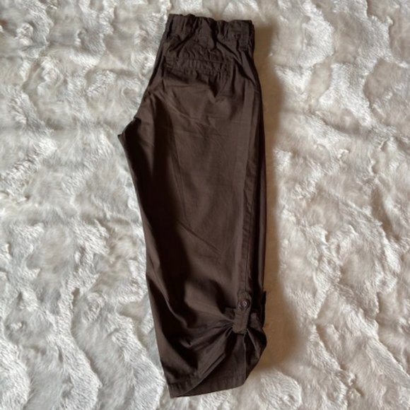 2/$30 Old Navy Brown Capri Pants Girl's Size 10 - Picture 7 of 14